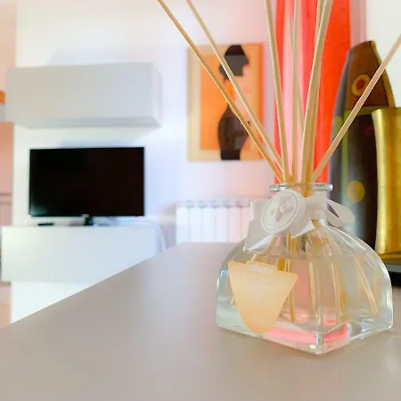 Le Mille E Una Notte Apt In Apartamento Lucca